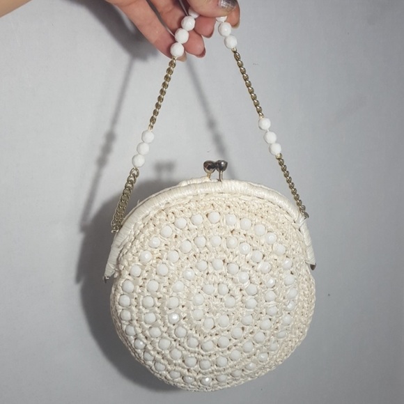 Vintage 60s Woven White Straw & Beaded Handbag by Marcus Brothers of Miami - Picture 6 of 16